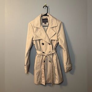 Covington Tan Double Breasted Trench Coat Size Small